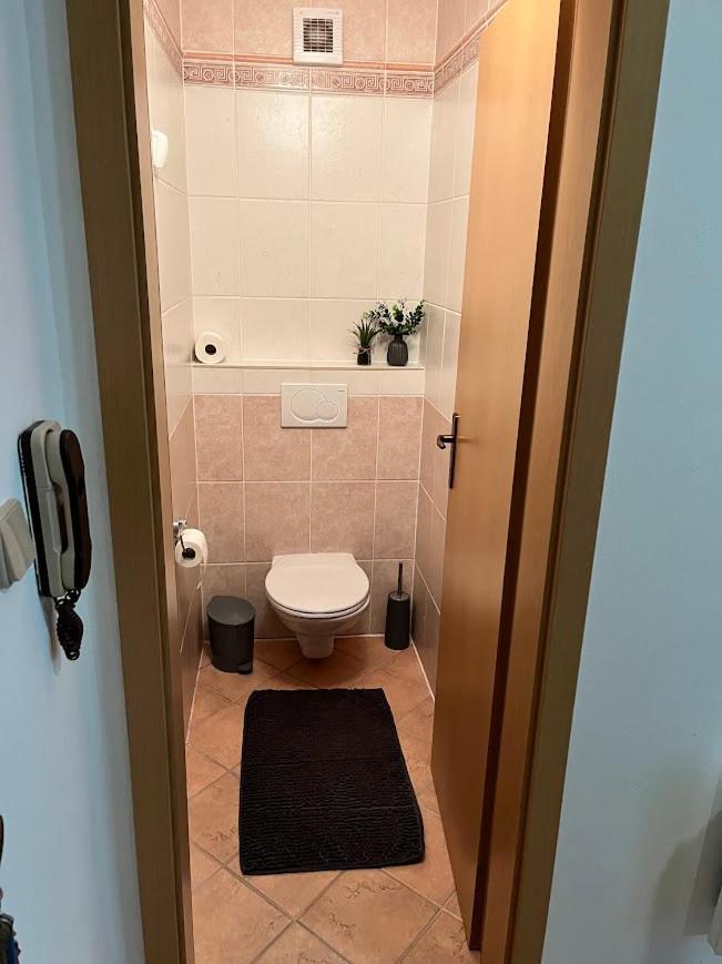 Apartman Pod Holou, Tatran-โดโนวาลี ภายนอก รูปภาพ