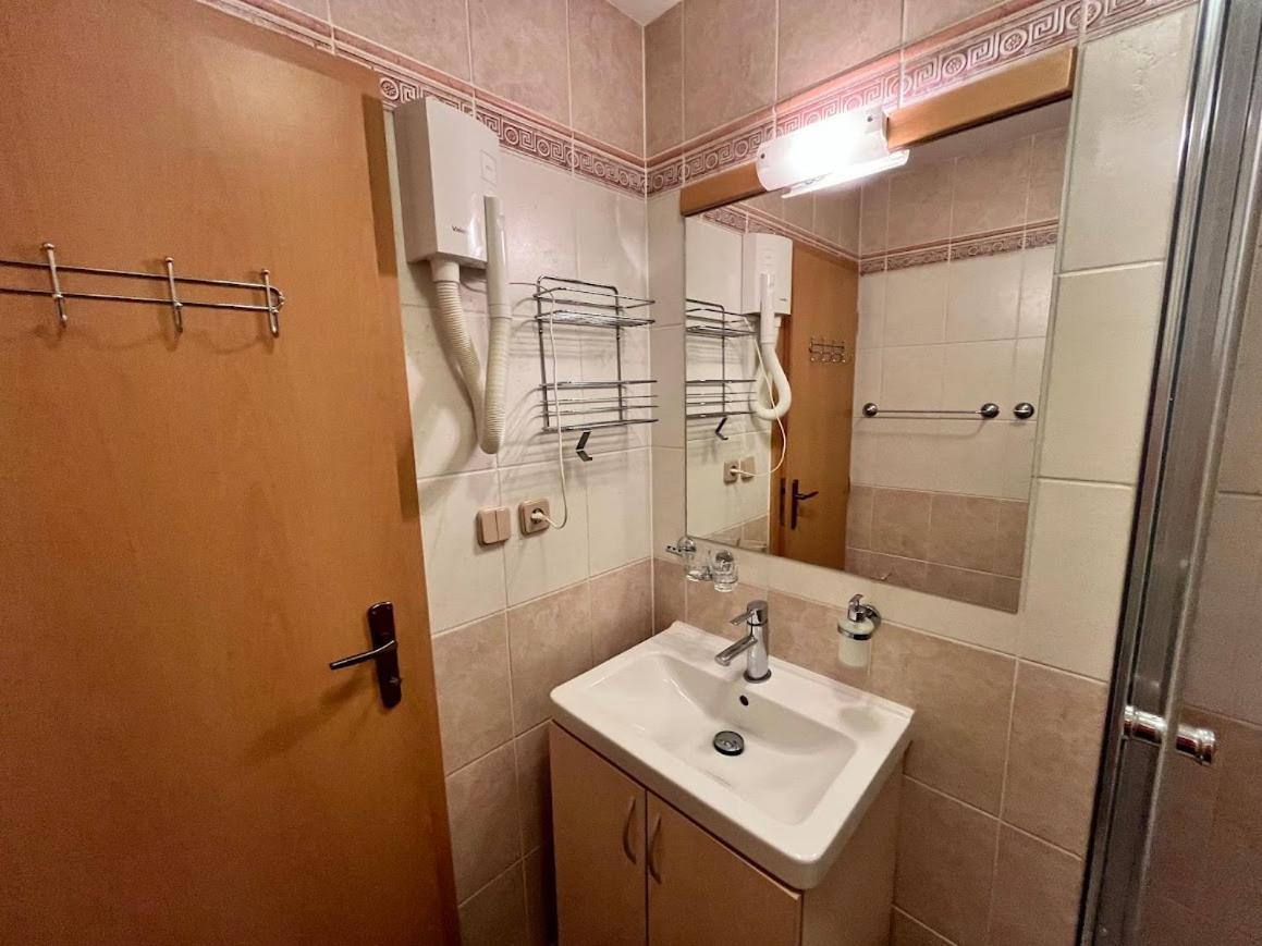 Apartman Pod Holou, Tatran-โดโนวาลี ภายนอก รูปภาพ